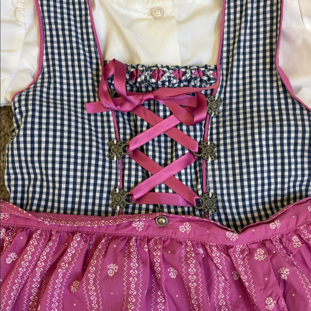 Pink and White girls German Isar Trachten Dress 110 4/5 - Picture 3 of 5